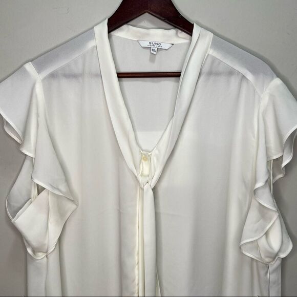 Alfred Sung Button Down Ruffle blouse Size XXL NWT Neutral Minimalist - Picture 4 of 7